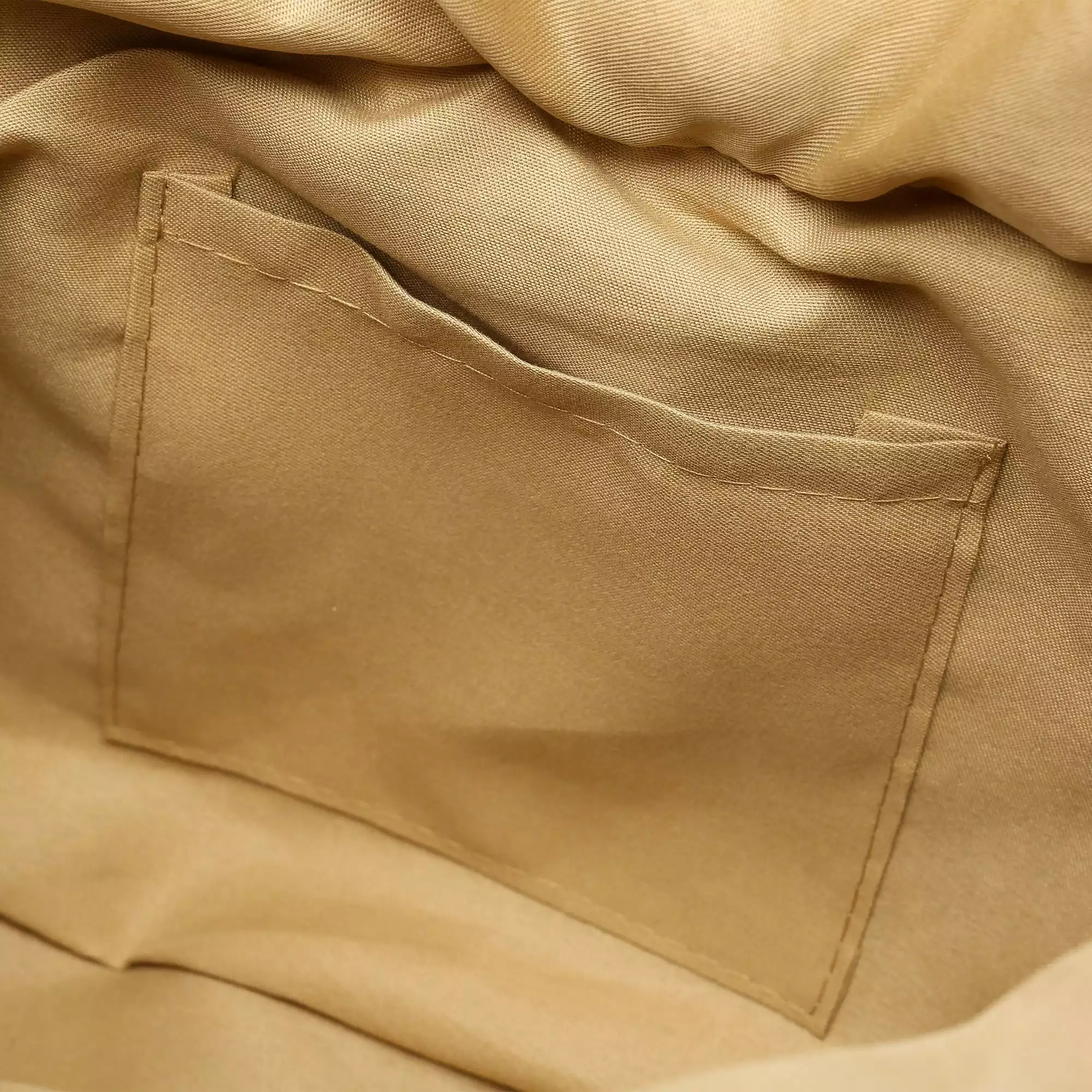 EverUgg Alessandra Lightweight Hand Carry Shoulder Bag - Image 10